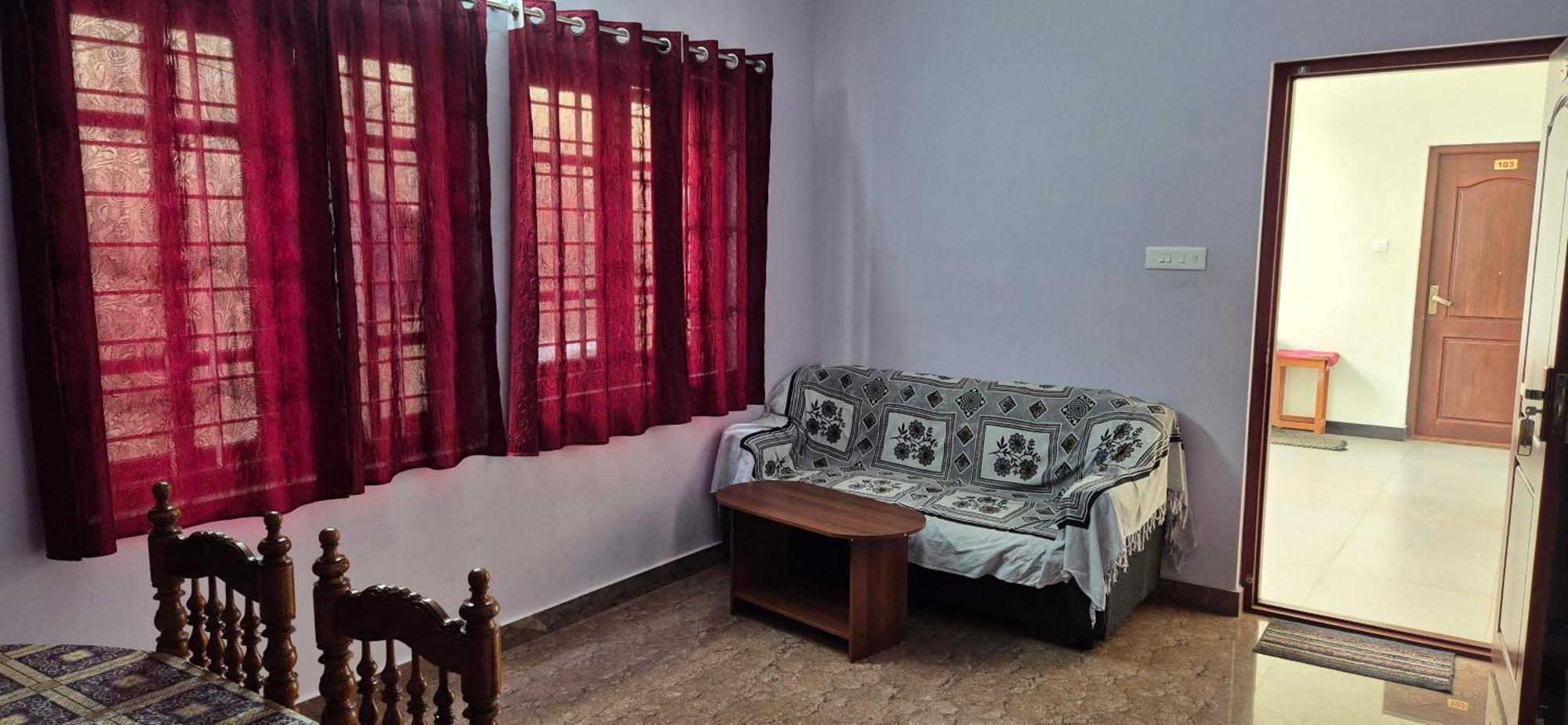 Karpagam Residency Lägenhet Ooty Exteriör bild